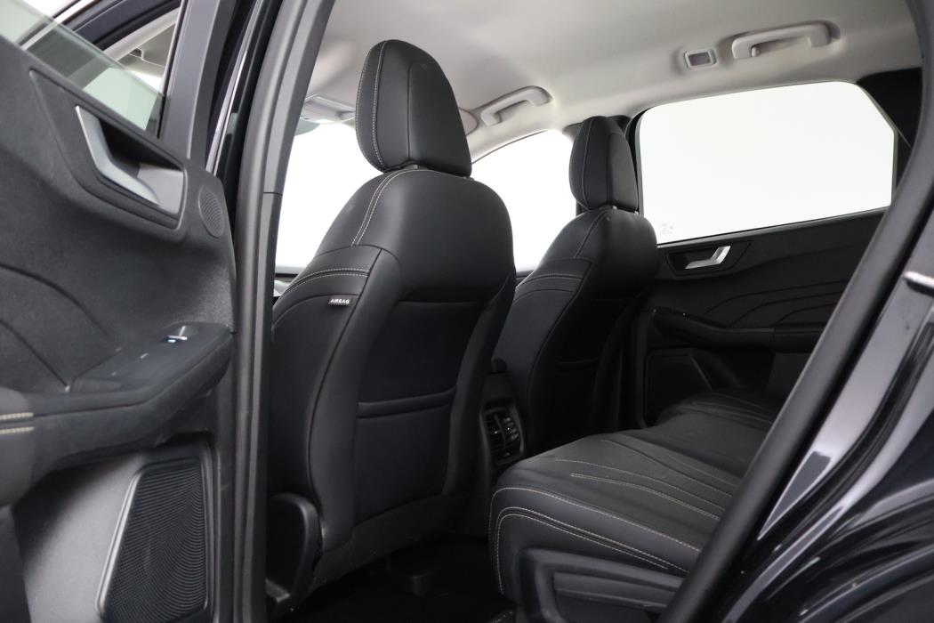 FORD Kuga 2023