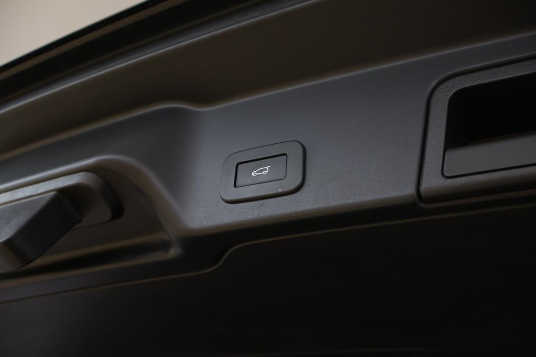 LAND ROVER Range Rover Evoque 2023