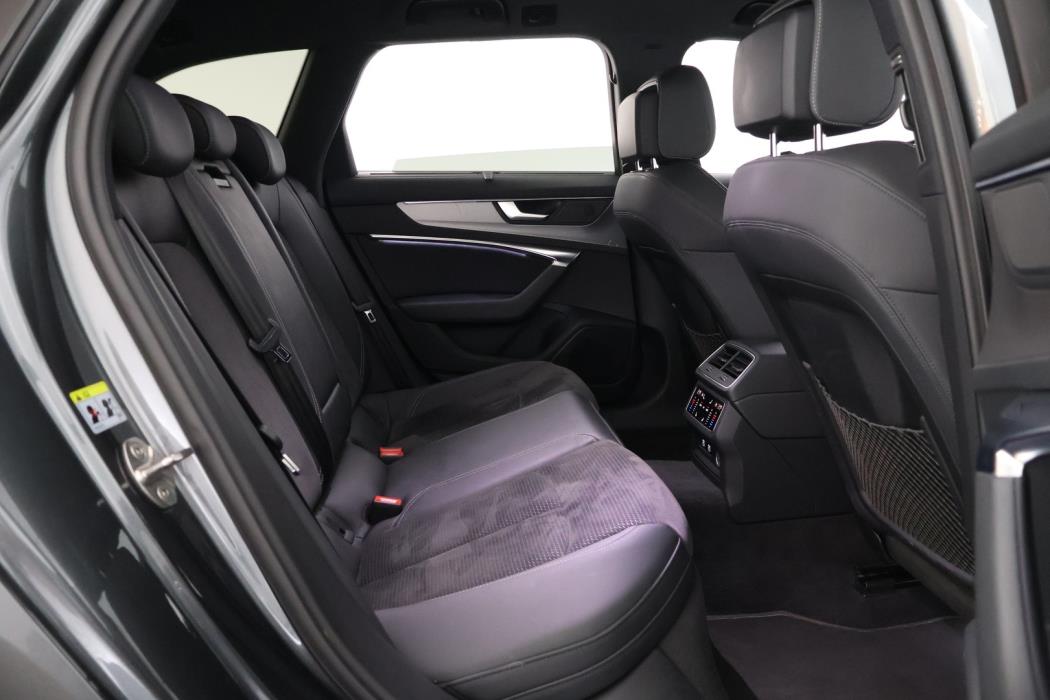 AUDI A6 2021