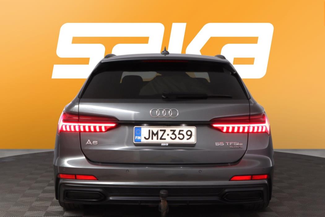 AUDI A6 2021