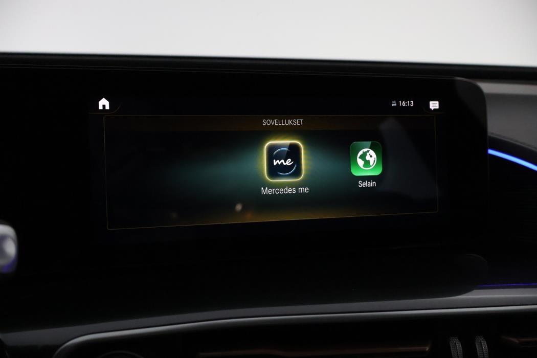 MERCEDES-BENZ EQC 2021