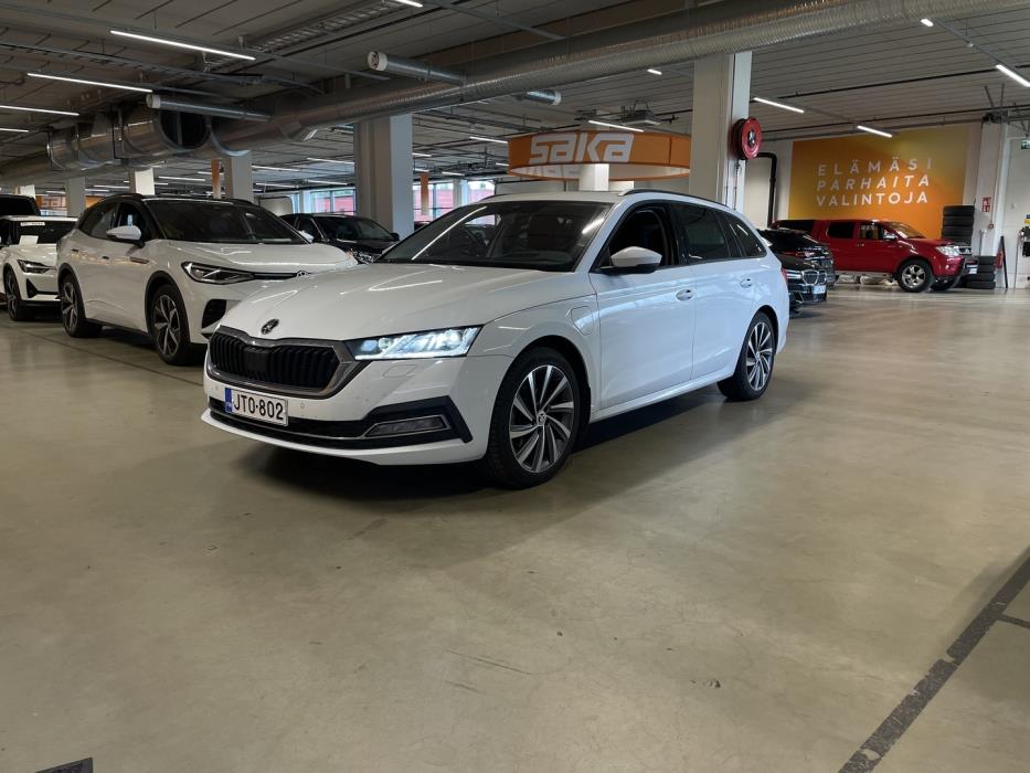 SKODA Octavia 2022
