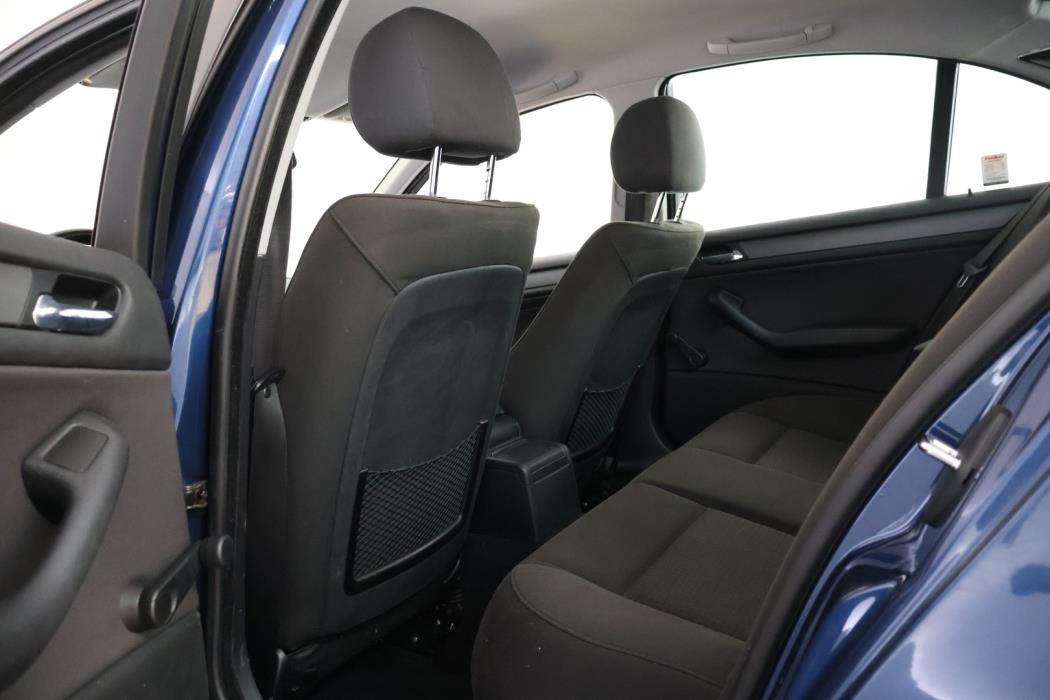 BMW 325 2005