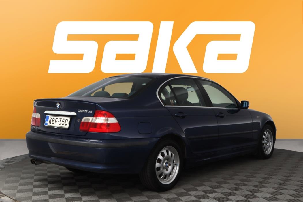 BMW 325 2005