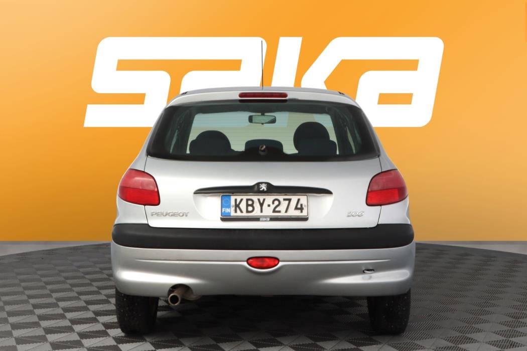 PEUGEOT 206 2002