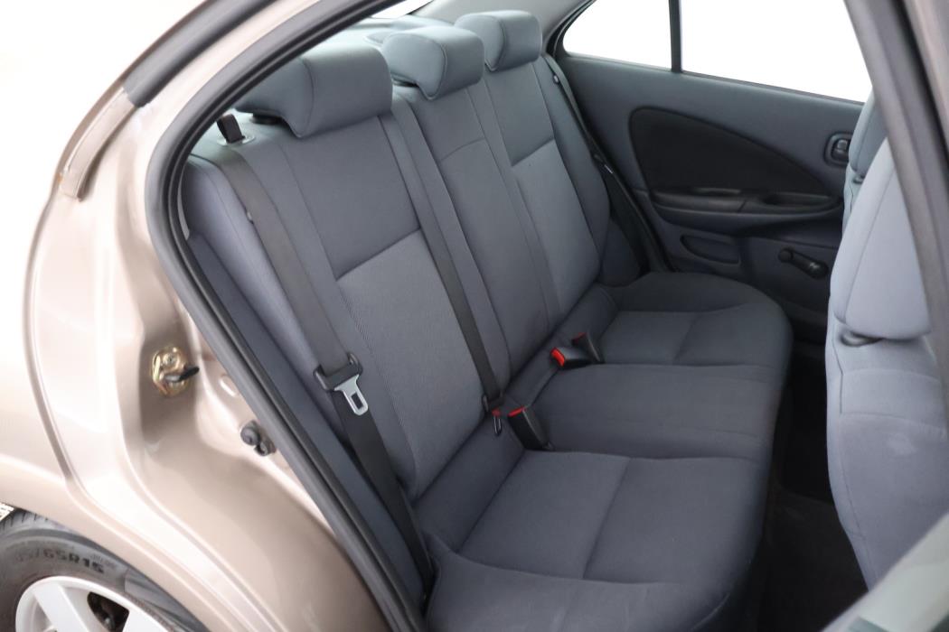 NISSAN Almera 2005