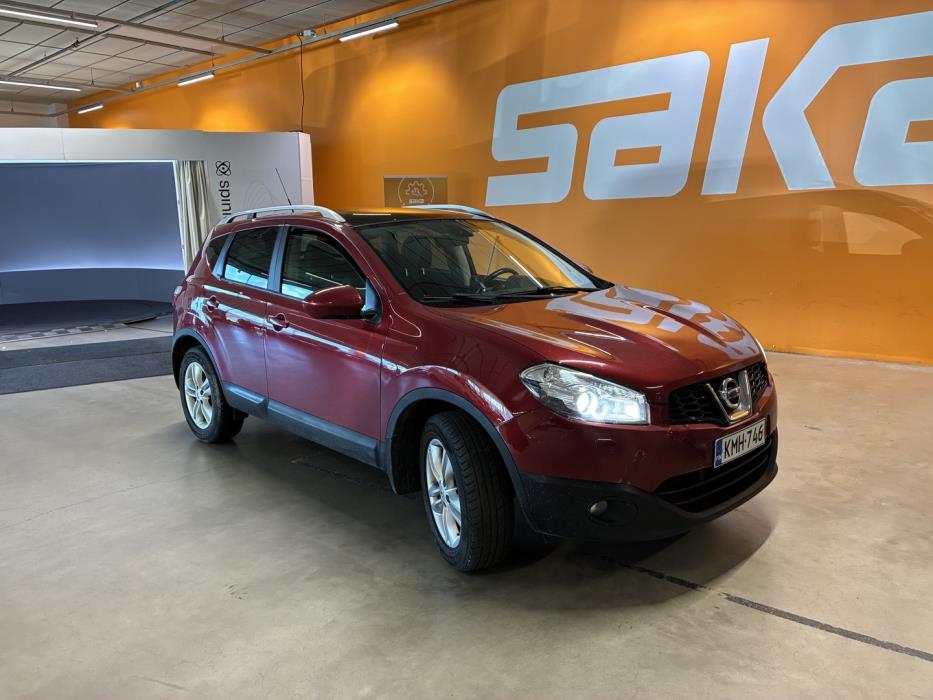 NISSAN Qashqai 2012