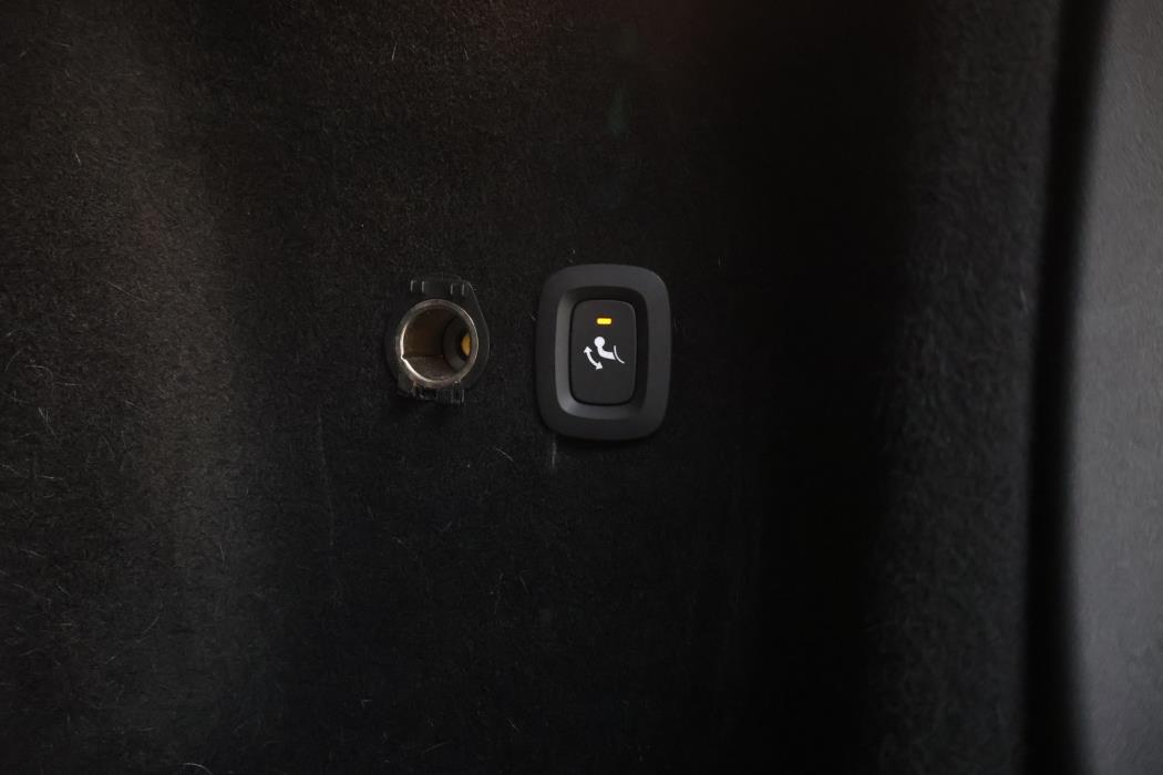 VOLVO V60 Cross Country 2023