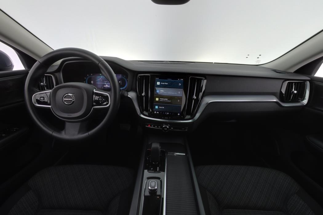 VOLVO V60 Cross Country 2023