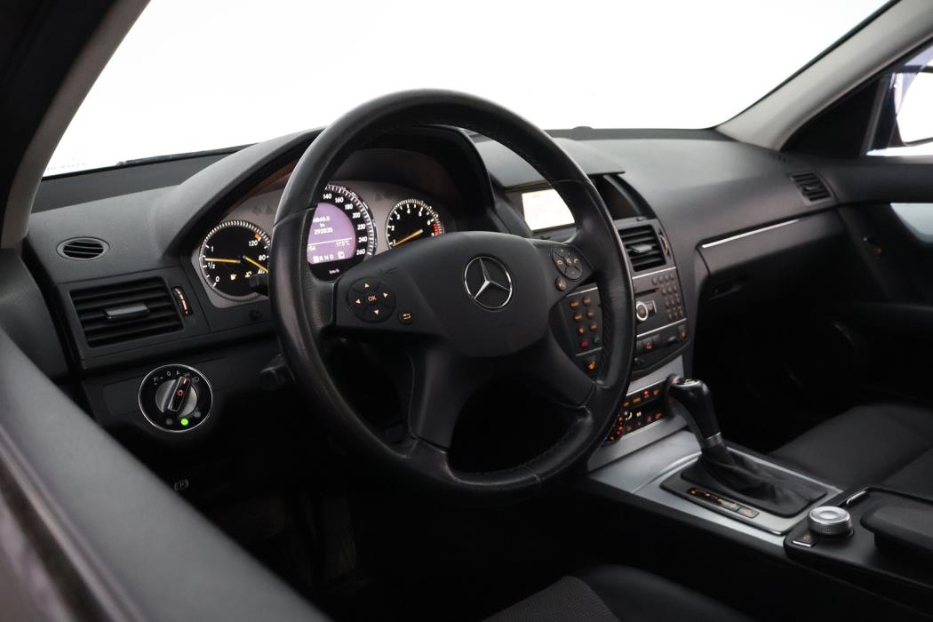 MERCEDES-BENZ C 2008