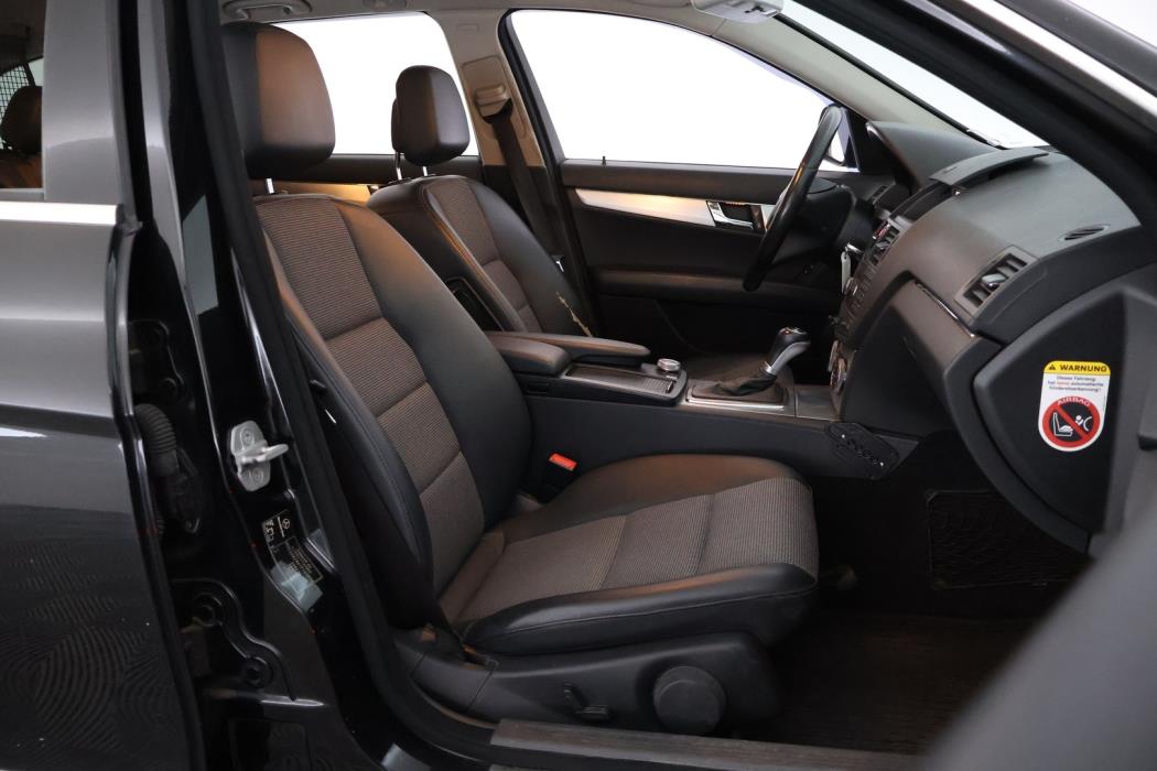 MERCEDES-BENZ C 2008