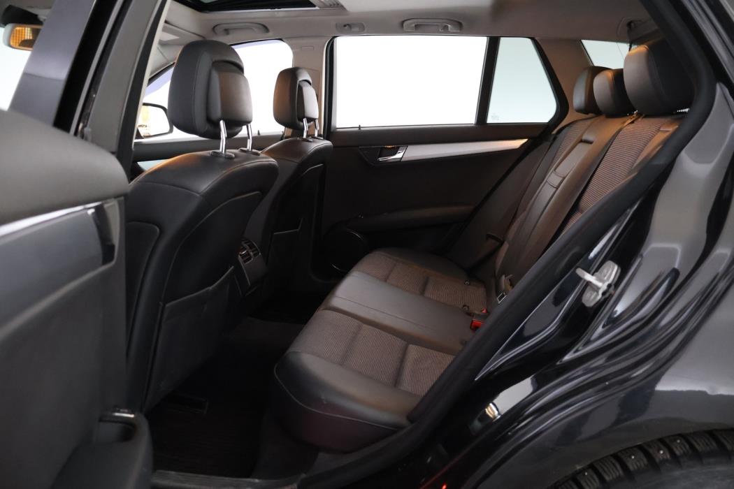 MERCEDES-BENZ C 2008