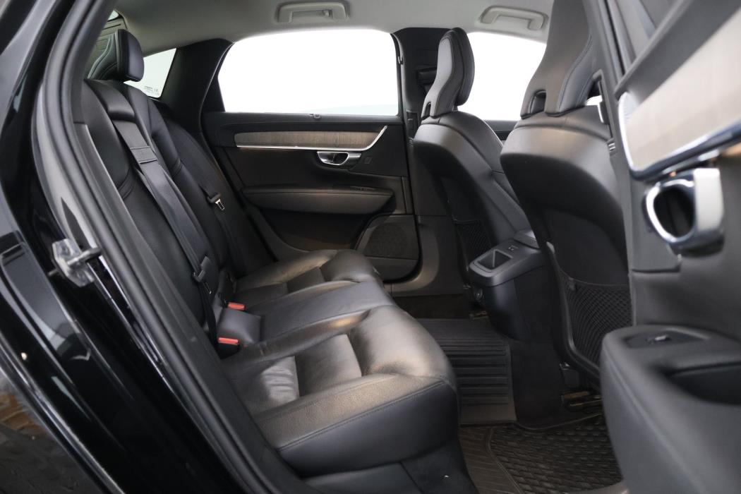 VOLVO S90 2021