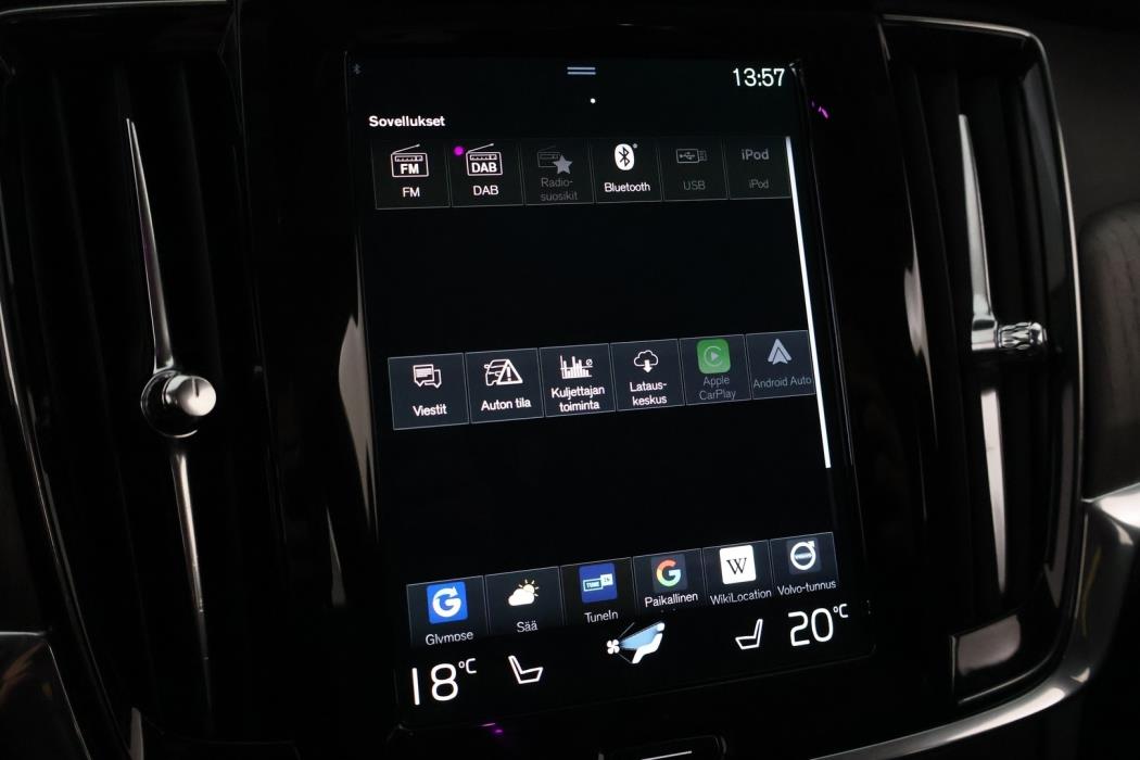 VOLVO S90 2021