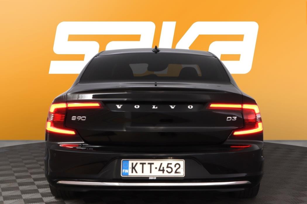 VOLVO S90 2021