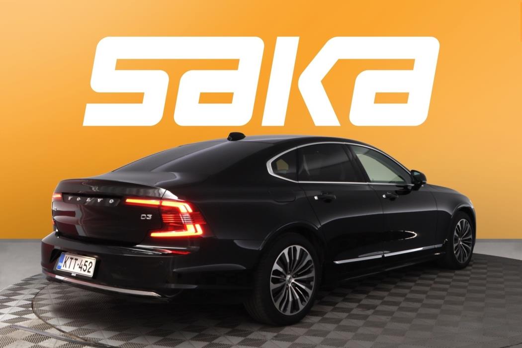 VOLVO S90 2021