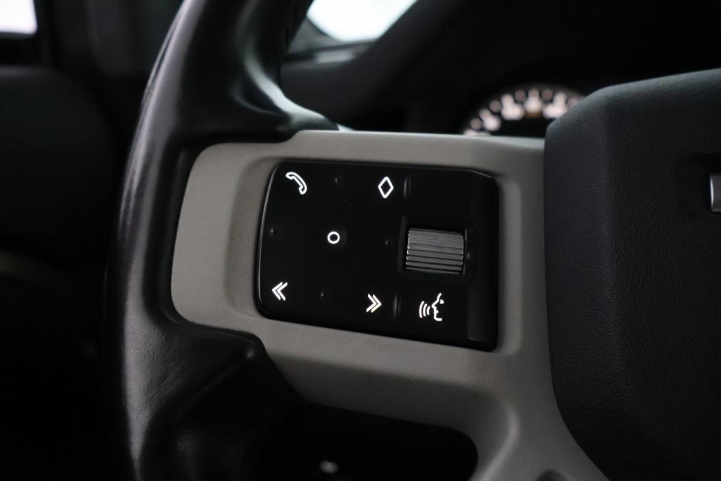 LAND ROVER Defender 2022