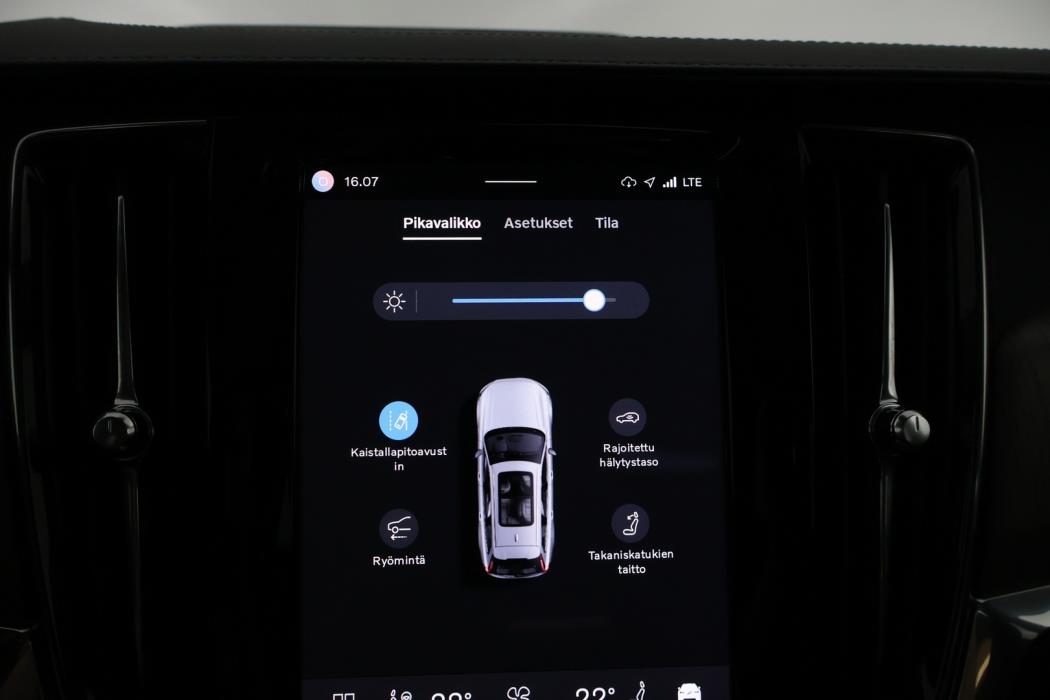 VOLVO V90 2023