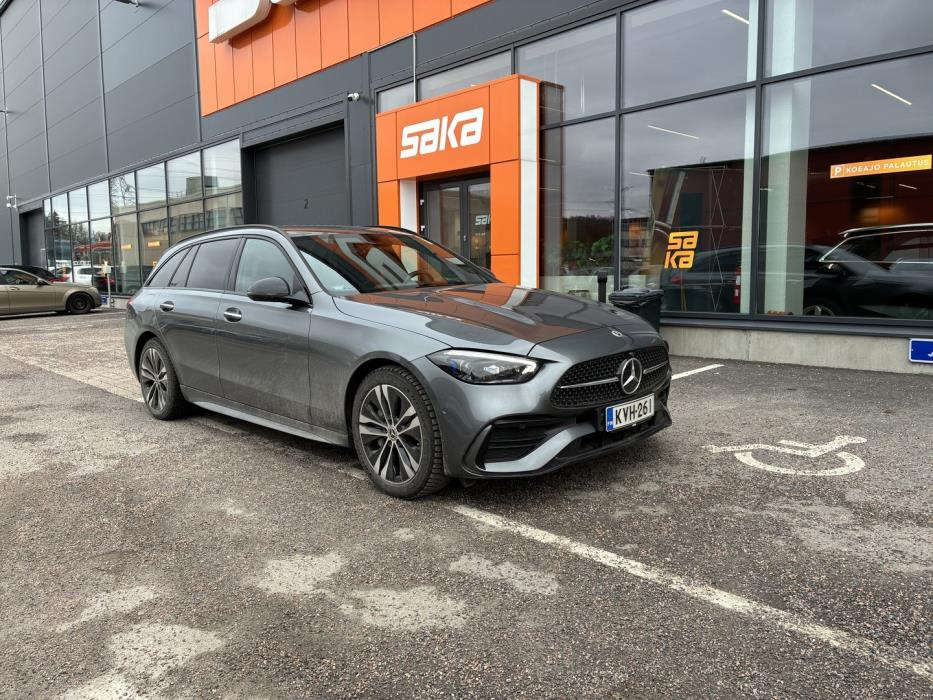 MERCEDES-BENZ C 2022