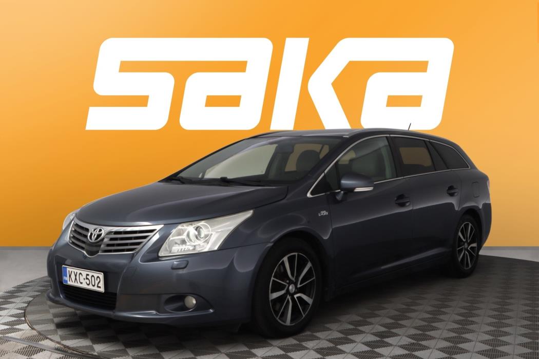 TOYOTA Avensis 2010