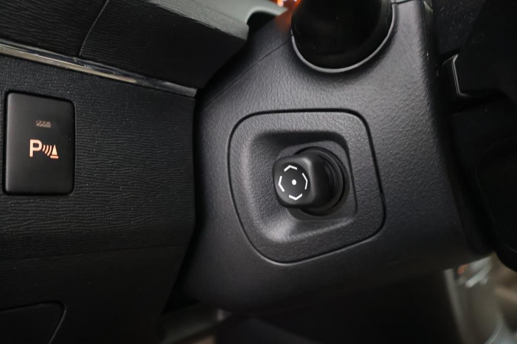 TOYOTA Avensis 2010