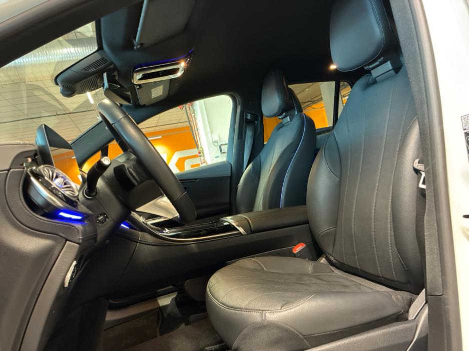 MERCEDES-BENZ EQE 2023