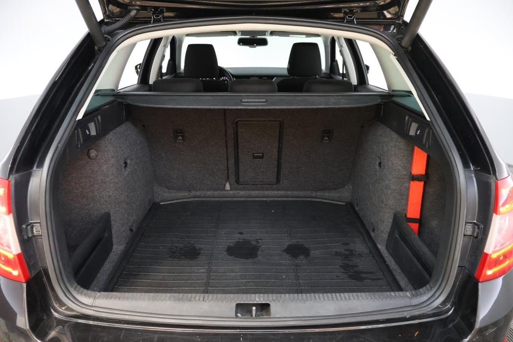 SKODA Octavia 2016
