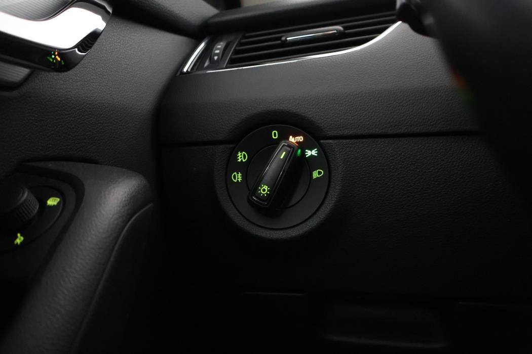 SKODA Octavia 2016