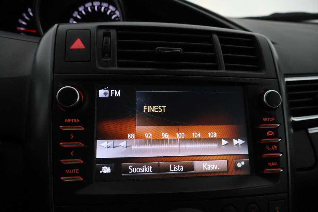 TOYOTA Verso 2016