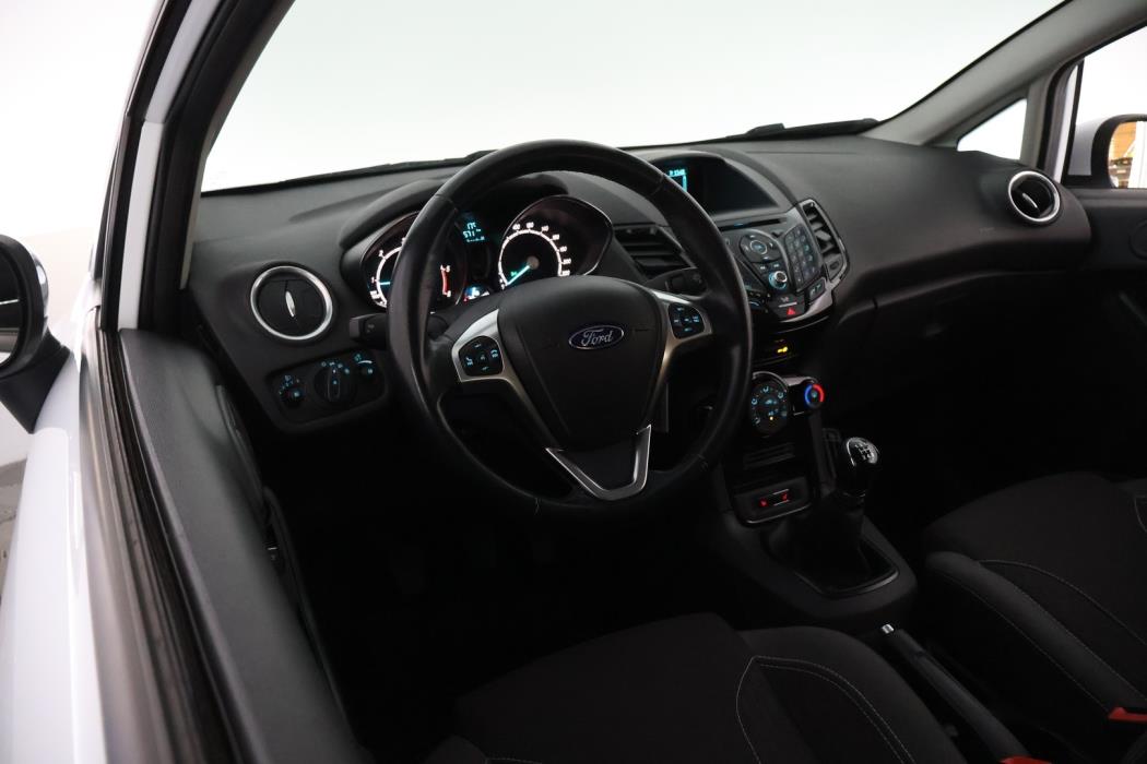 FORD Fiesta Van 2017