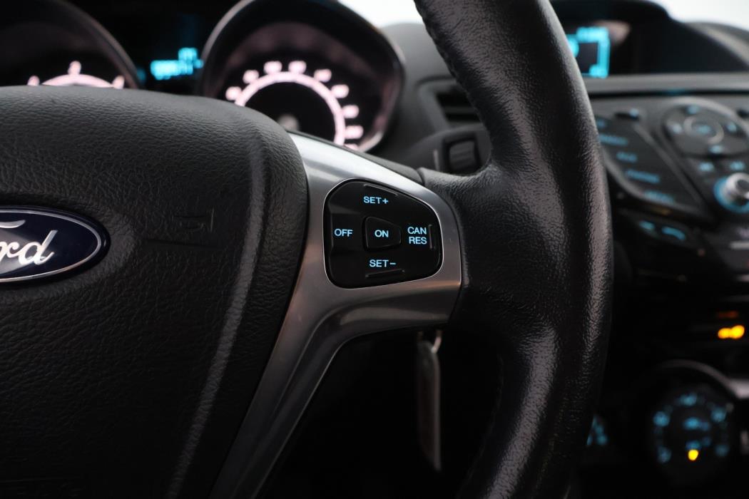 FORD Fiesta Van 2017