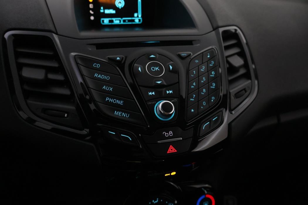 FORD Fiesta Van 2017