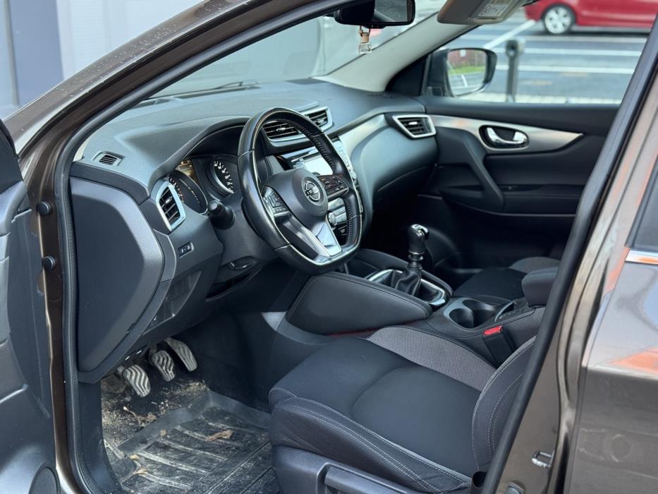 NISSAN Qashqai 2018