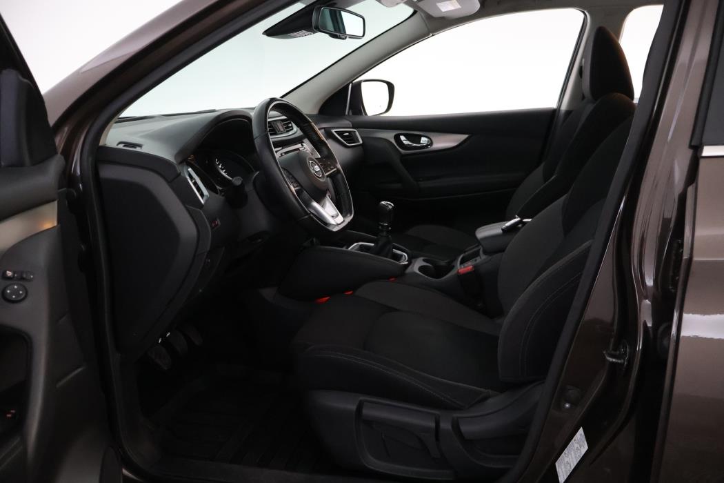 NISSAN Qashqai 2019