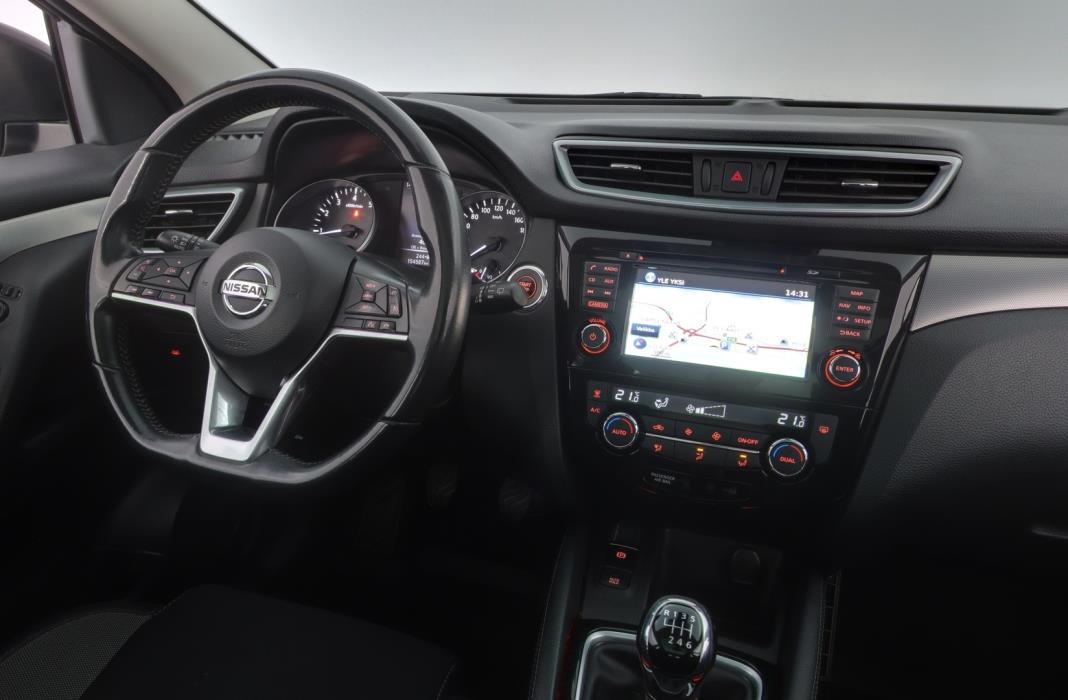 NISSAN Qashqai 2019