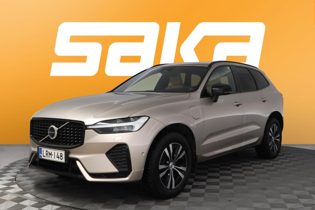 VOLVO XC60 2023