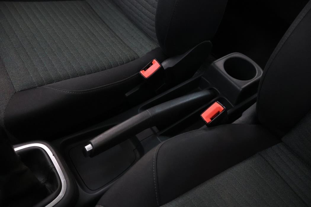 VOLKSWAGEN Polo 2010