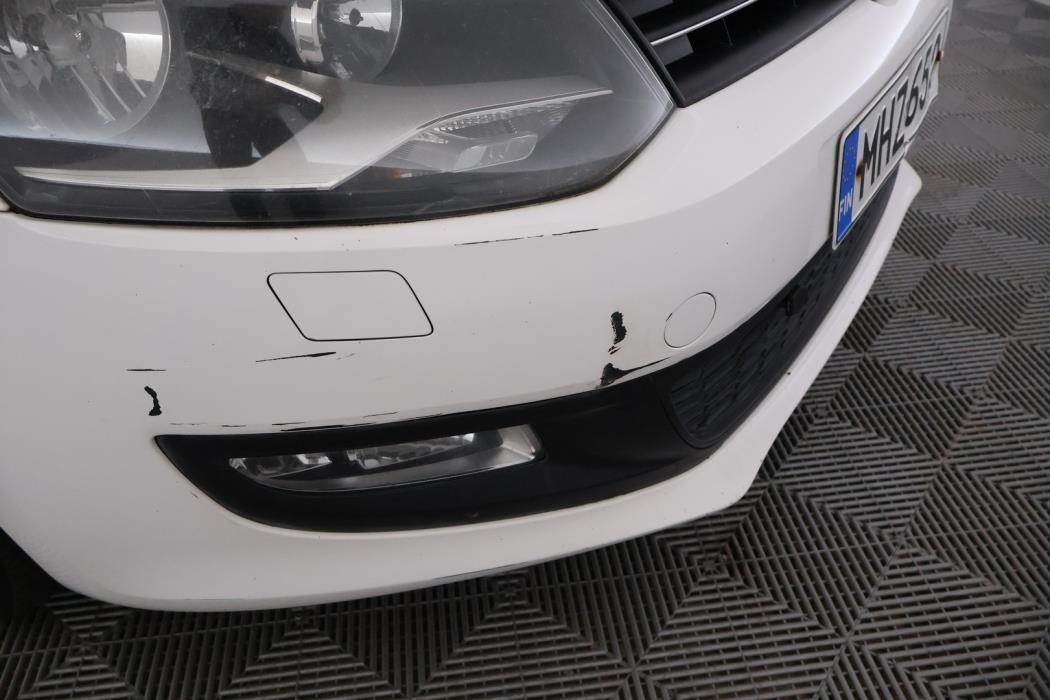 VOLKSWAGEN Polo 2010