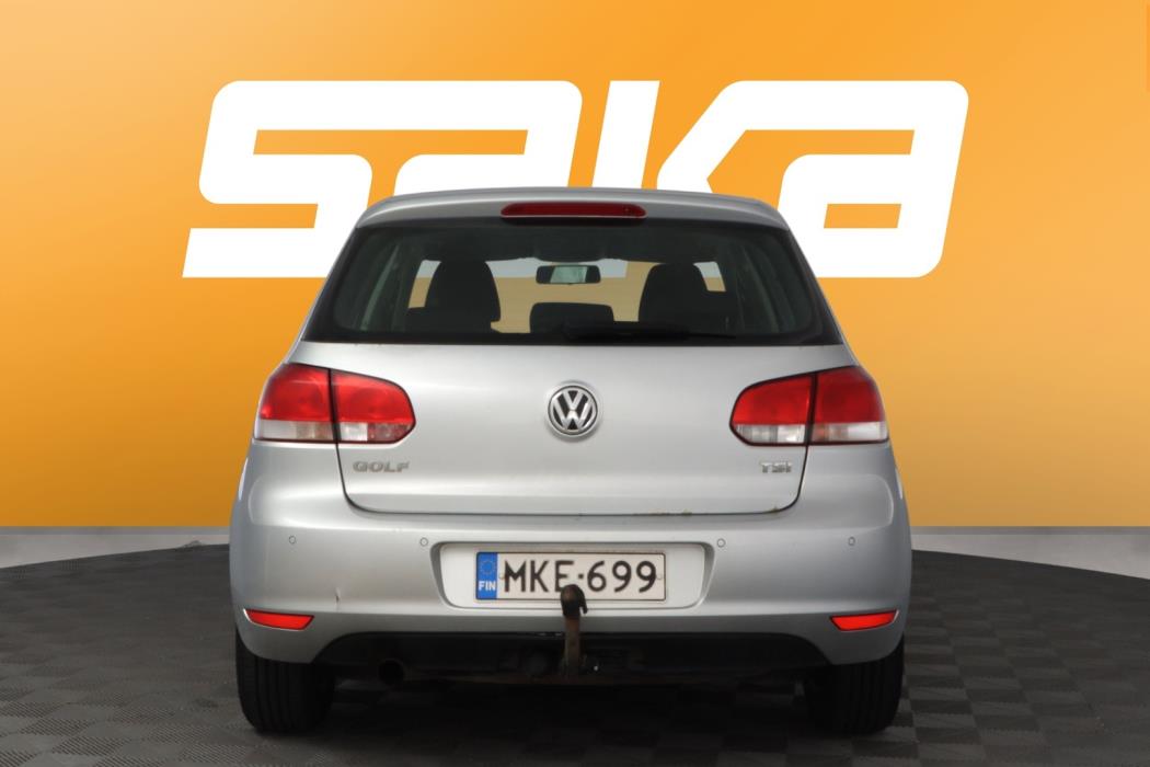 VOLKSWAGEN Golf 2011