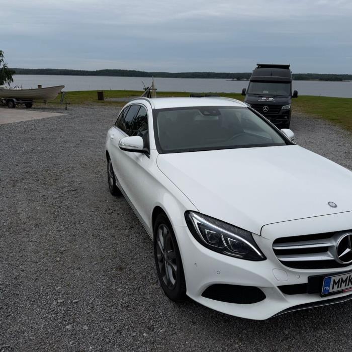 MERCEDES-BENZ C 2015