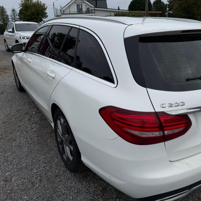 MERCEDES-BENZ C 2015