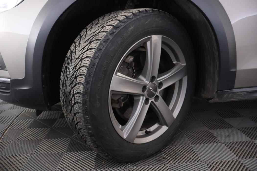 VOLVO V90 Cross Country 2022