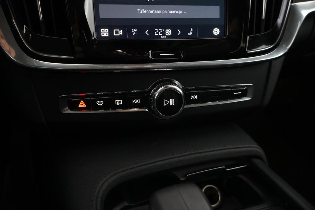 VOLVO V90 Cross Country 2022