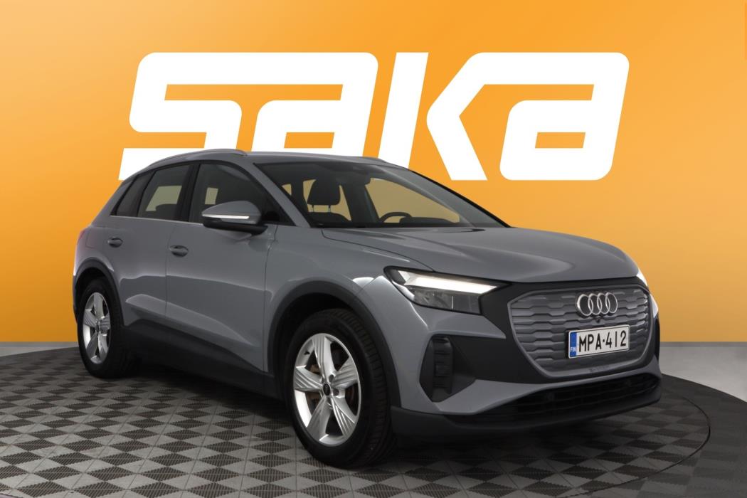 AUDI Q4 e-tron 2023