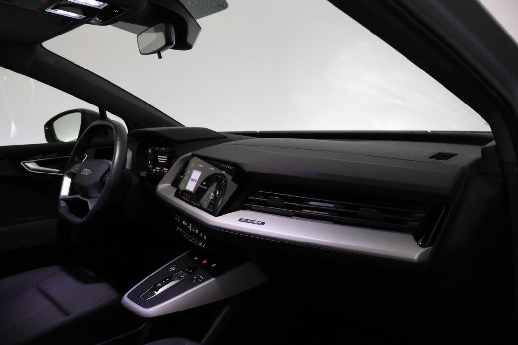 AUDI Q4 e-tron 2023