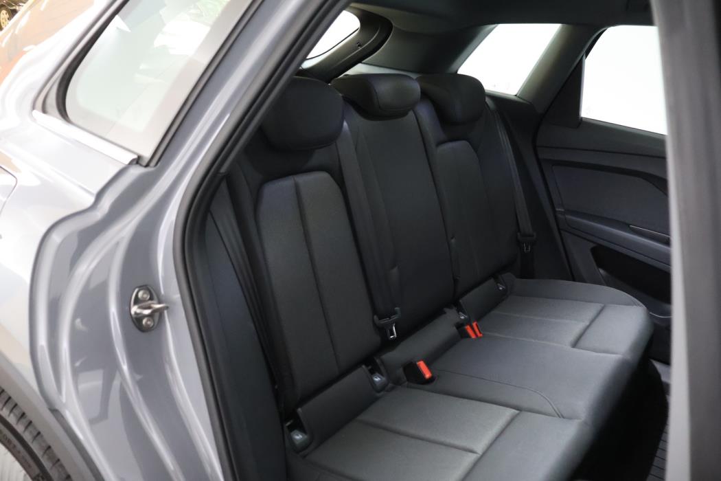 AUDI Q4 e-tron 2023