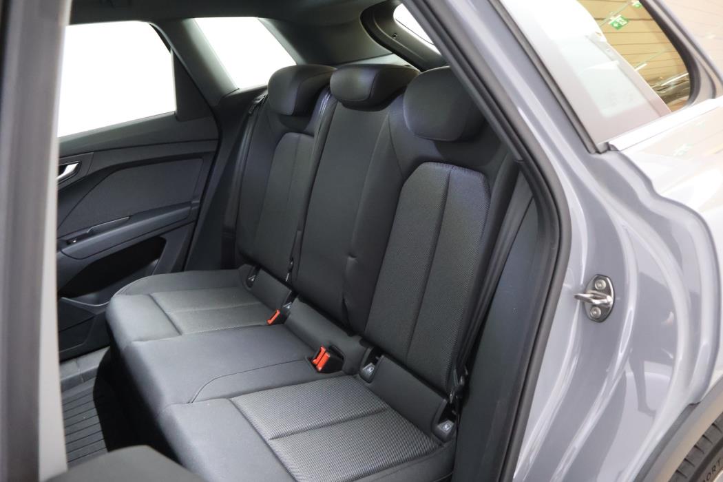 AUDI Q4 e-tron 2023
