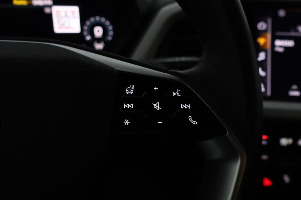 AUDI Q4 e-tron 2023