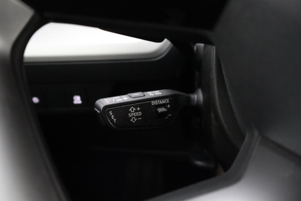 AUDI Q4 e-tron 2023