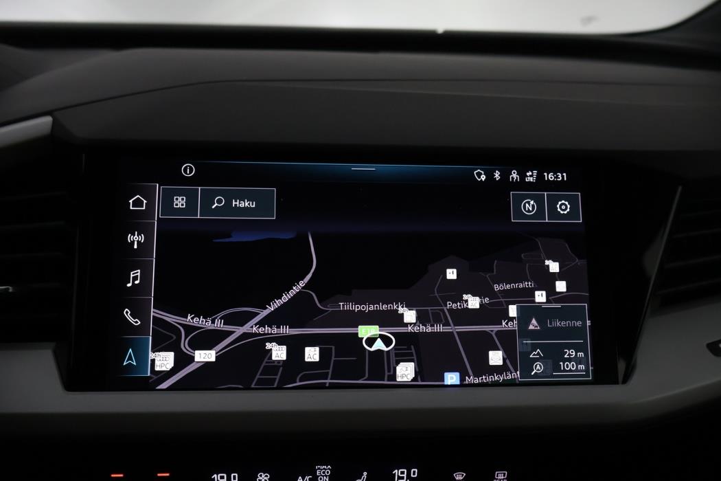 AUDI Q4 e-tron 2023